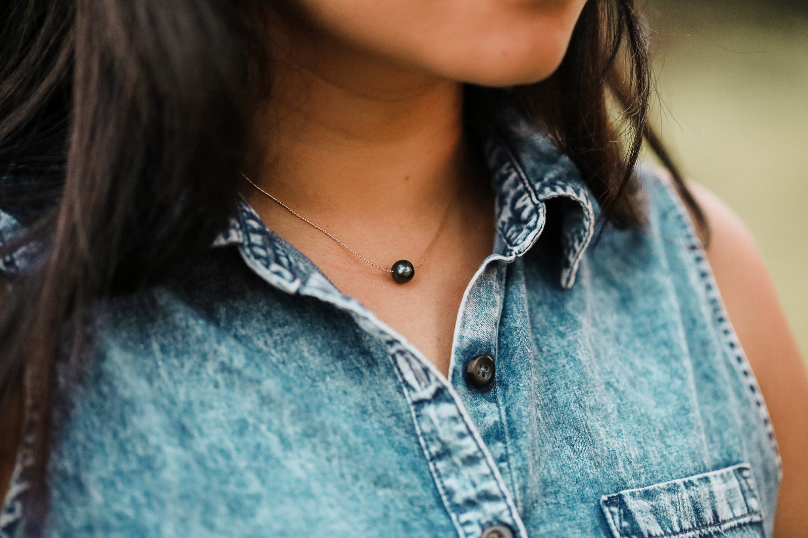 Floating Black Pearl Necklace