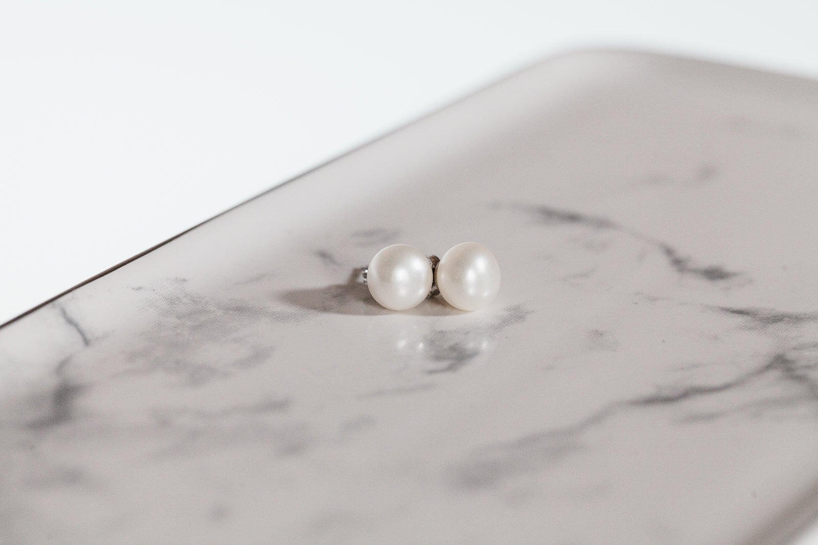 Round Pearl Stud Earrings