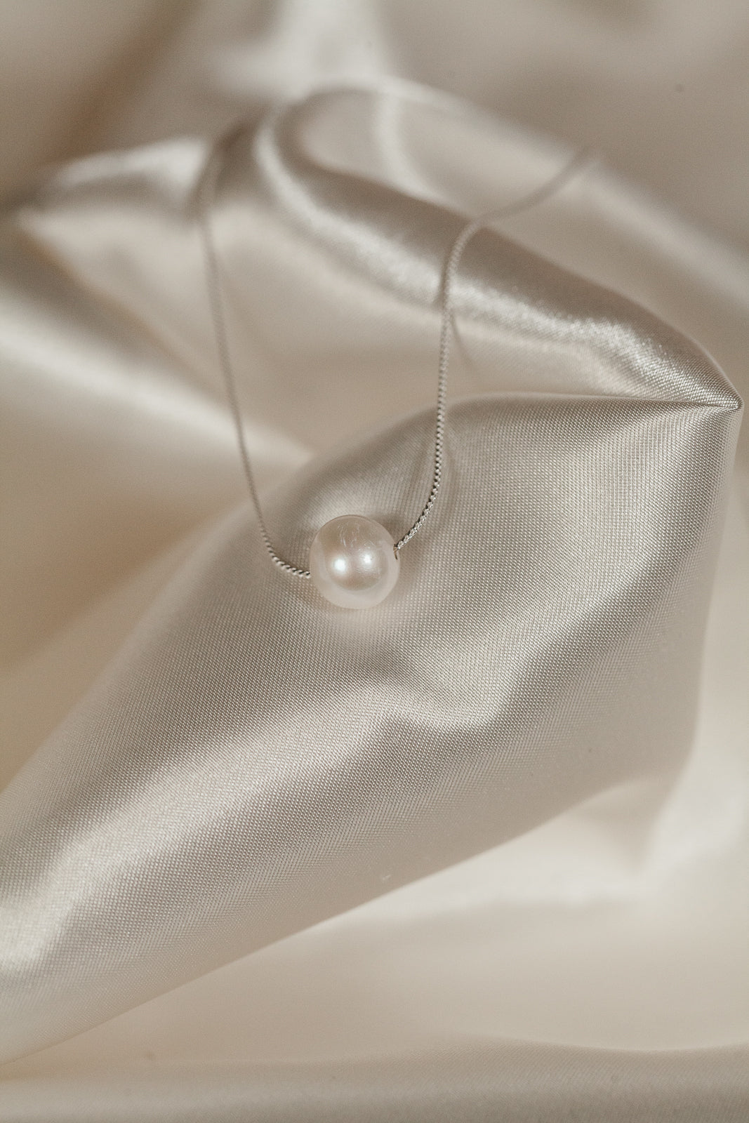 Large Floating Pearl Necklace